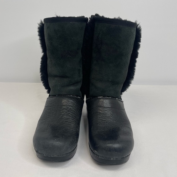Dansko Shoes - Dansko/Uggs collaboration (SB#1)